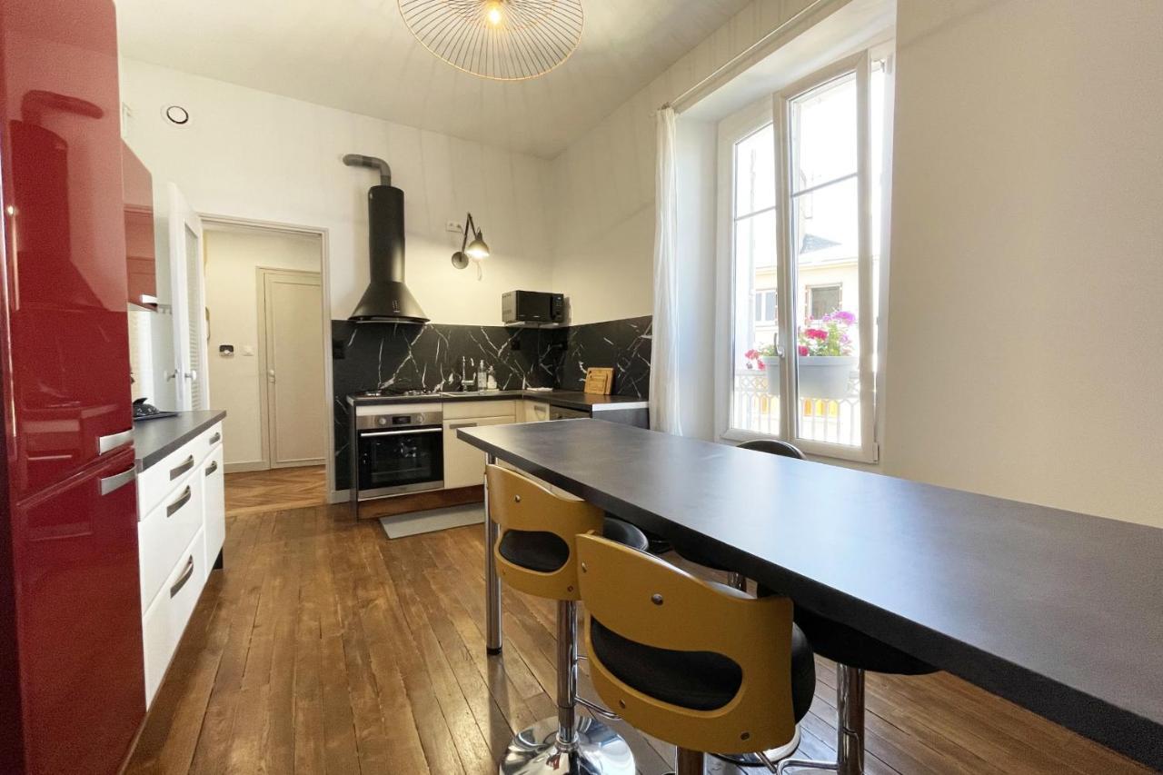 Appartement Haussmannien Proche Gare Chartres Ngoại thất bức ảnh